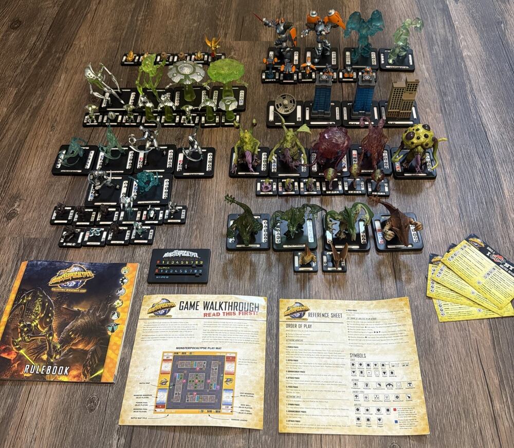 Lot of Monsterpocolypse Figures